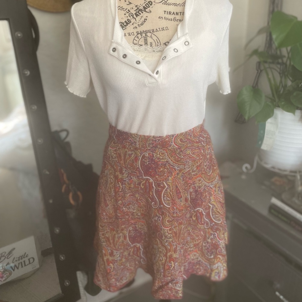 Zara paisley print skirt made in Marocco size medium - Picture 4 of 5